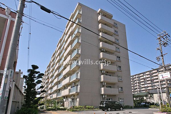 星和豊田町コーポラスの外観(北側から)