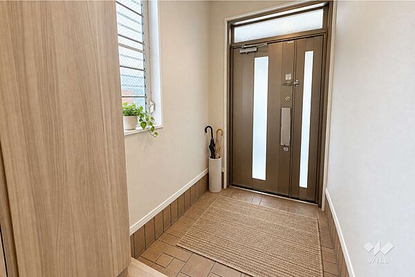 玄関［2026年10月5日撮影］※家具・調度品はCGによる配置イメージです。