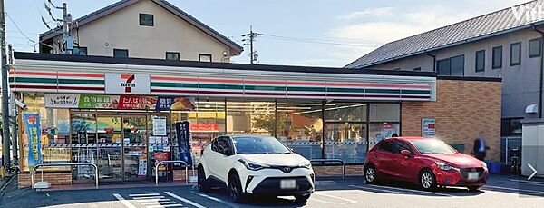 画像16:セブンイレブン 名古屋瑞穂区役所前店（378m）