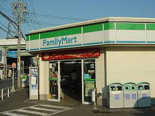 画像16:ファミリーマート 大高折戸店（493m）