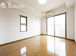 名古屋市営鶴舞線 植田駅 徒歩3分の賃貸マンション 1階1Kのリビング/ダイニング