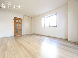 愛知高速東部丘陵線 杁ヶ池公園駅 徒歩19分の賃貸マンション 1階1Kのリビング/ダイニング