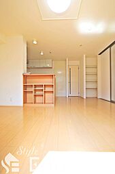 名古屋市営名城線 自由ヶ丘駅 徒歩28分の賃貸アパート 3階2LDKのリビング/ダイニング