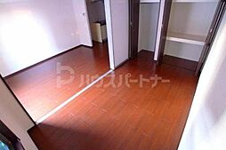 ガーデンヒルズA棟 1階1LDKのリビング/ダイニング