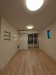 カーサ・フォーリスト 1階1LDKのリビング/ダイニング