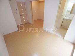 アンベリール 1階1SKのリビング/ダイニング