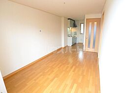 モデラート 1階1LDKのリビング/ダイニング