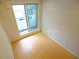 Oaks 1階1Kのリビング/ダイニング