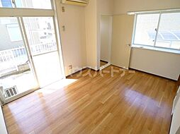 アーバンクレスト 2階2LDKのリビング/ダイニング