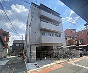 太秦駅より徒歩9分 4階 築4年の賃貸物件