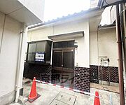 墨染駅より徒歩2分 築57年2ヶ月の賃貸物件