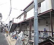 神宮丸太町駅より徒歩7分 1階 築42年の賃貸物件