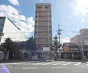 北野白梅町駅より徒歩13分 2階 築19年の賃貸物件
