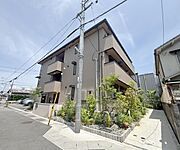 東向日駅より徒歩4分 2階 築1年11ヶ月の賃貸物件