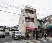 嵯峨嵐山駅より徒歩1分 2階 築33年7ヶ月の賃貸物件