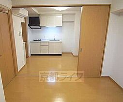 クリスタルグランツ西大路三条 409 4階1DKのリビング/ダイニング