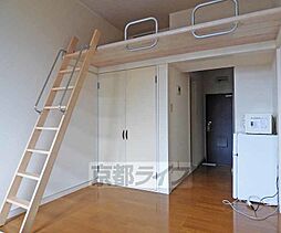 京都市営烏丸線 北大路駅 3.2kmの賃貸アパート 1階1Kのリビング/ダイニング