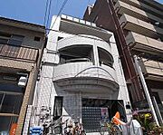 今出川駅より徒歩13分 4階 築42年の賃貸物件