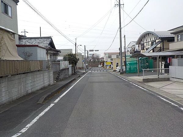 前面道路含む現地写真