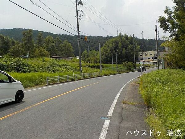 前面道路含む現地写真