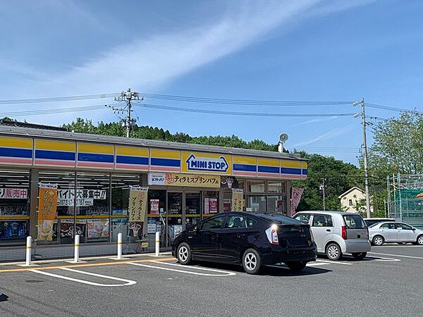 ミニストップ 土岐下石町店 2500m