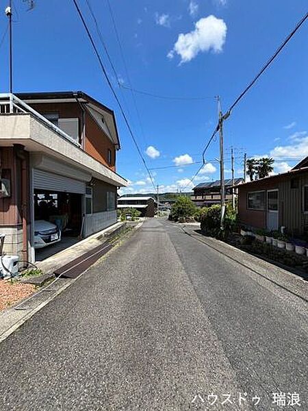 前面道路含む現地写真