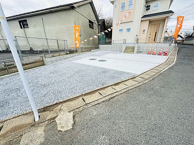 ☆駐車スペース3台以上☆来客時も安心です♪