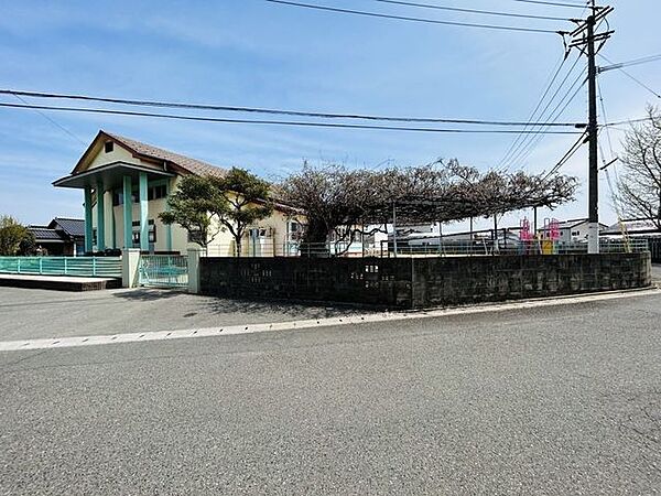 幼稚園・保育園 鎮西保育園 850m