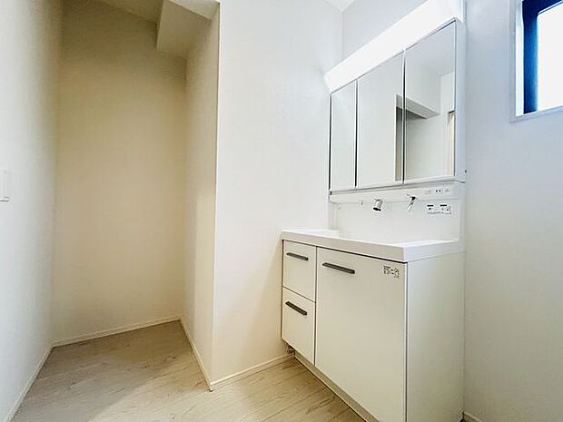 ◇清潔感溢れる洗面室☆