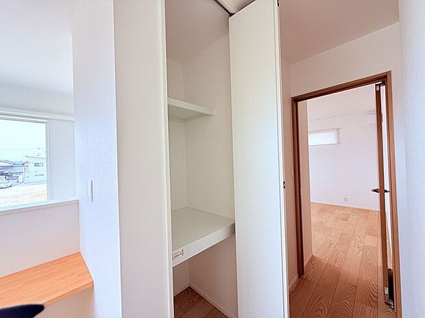 ◇2階収納スペース♪