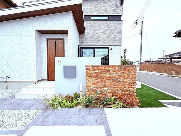 行橋駅まで徒歩14分!”60坪以上”の平屋用地あり!〜庭付きやガレージ付きなど自由な間取り設計〜 【point.2】2025年3月モデルハウス・2025年4月分譲住宅完成!随時見学受付中です。