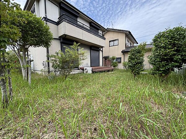 ガーデニングがくつろぎのスペースとして活用できますね♪