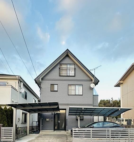 低層住居専用地域に立地する美しい外観の一戸建てです！