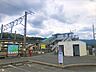 周辺：加布里駅まで　400m　徒歩約5分●博多駅まで乗り換えなしで約48分、福岡空港へ約60分で向かえます。駅の南側にも住宅や団地が建っており、そばには「釜塚公園」という古墳を整備した公園があります。