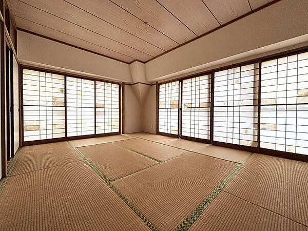 和室を拡大表示