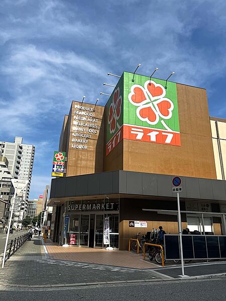 ライフ東天満店まで徒歩約２分。