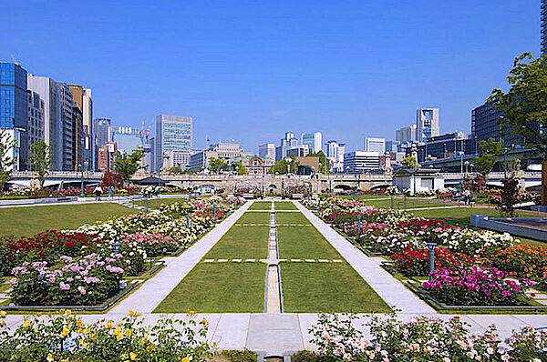 中之島公園まで270ｍ（徒歩約４分）。
