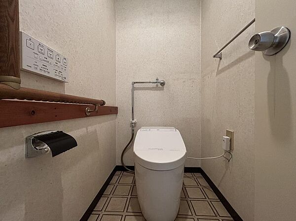 【資料請求】【見学予約】はお気軽に上のボタンをクリック！