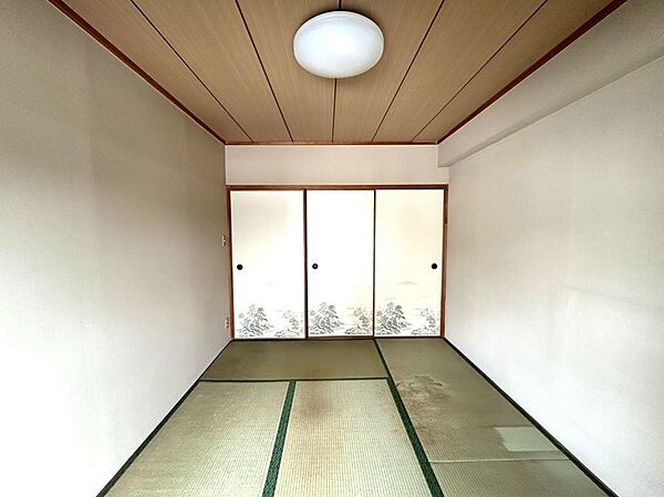 【資料請求】【見学予約】はお気軽に上のボタンをクリック！