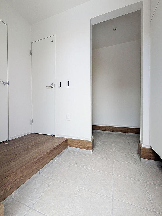 玄関の土間収納