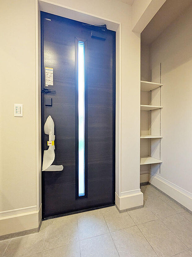 ちょっとした土間収納がうれしい設備