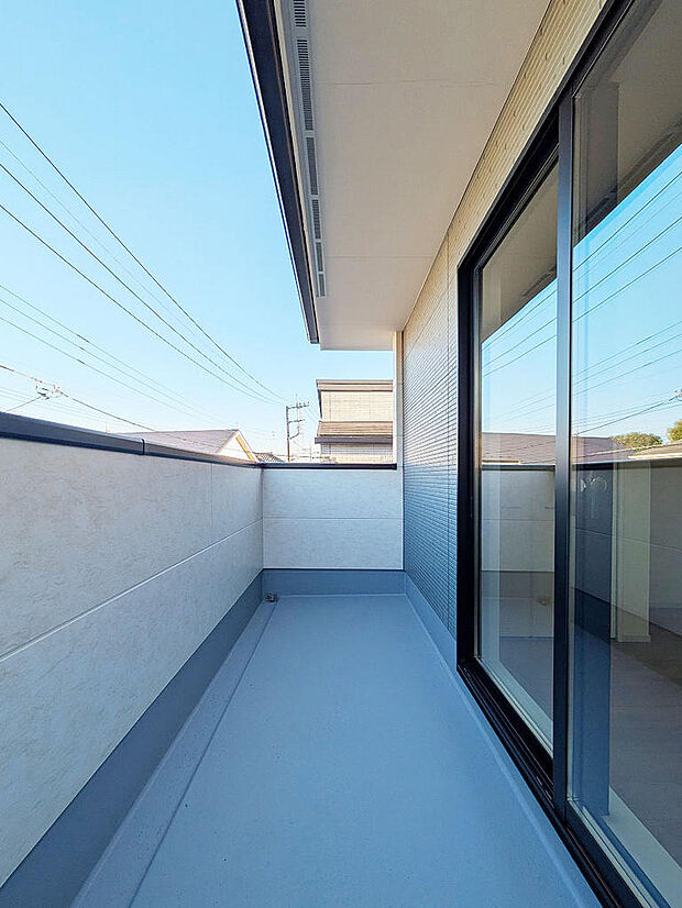 2025年11月撮影。子供部屋にもバルコニーあり