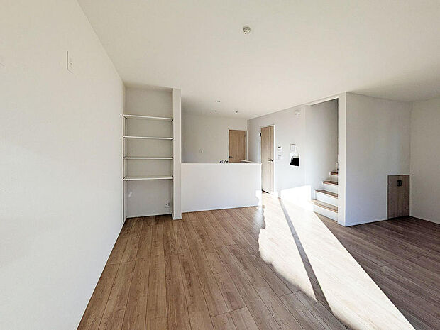 LDKには可動棚の収納