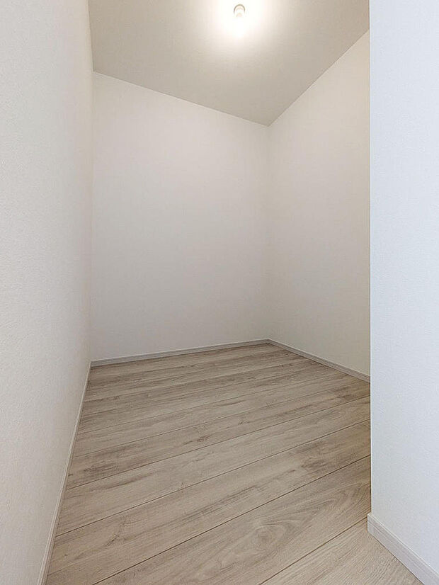 寝室にはWICを設置