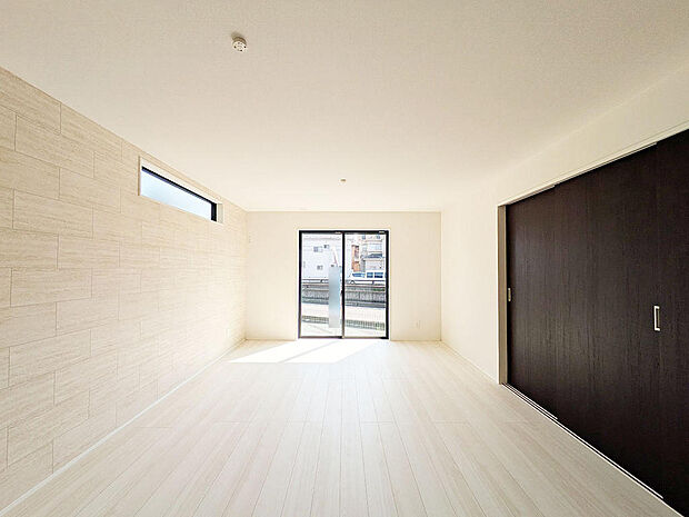 日当たりの良い16帖のLDK