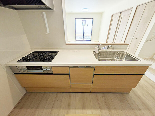 食洗器付きのシステムキッチン