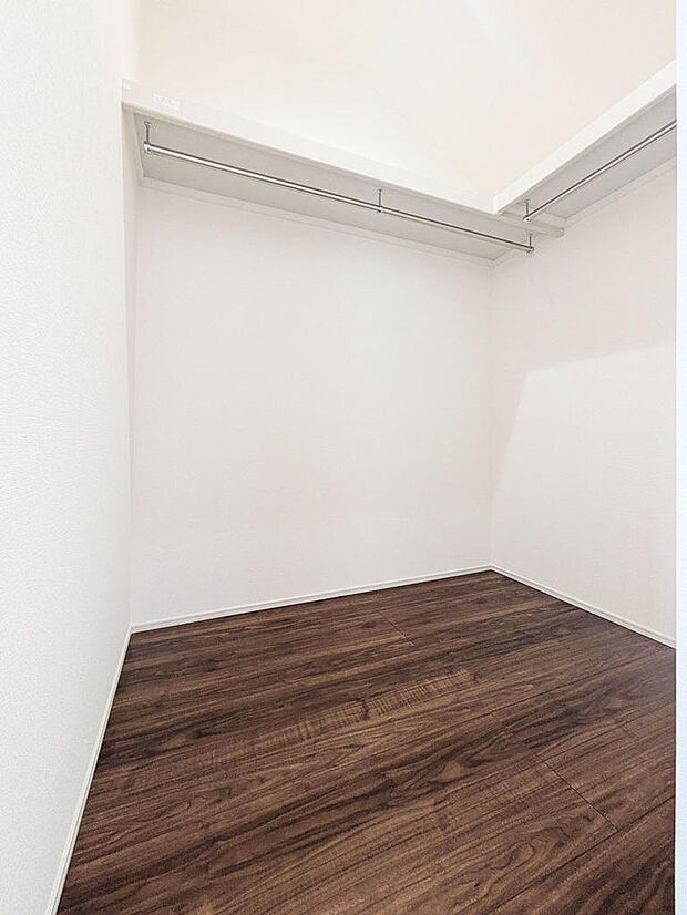 寝室の収納たっぷりWIC