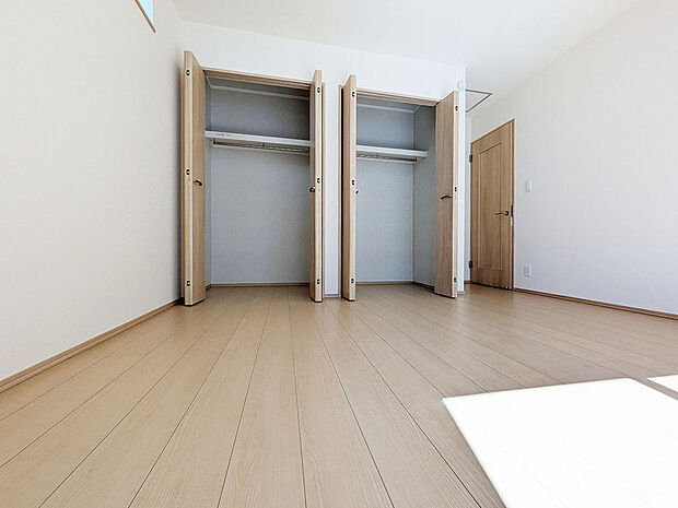 寝室にはCLを２つ設置