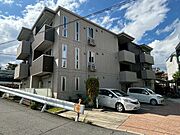 アヴェニール服部 1階 築11年10ヶ月の賃貸物件