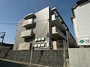 柴原阪大前駅より徒歩8分 3階 築14年の賃貸物件